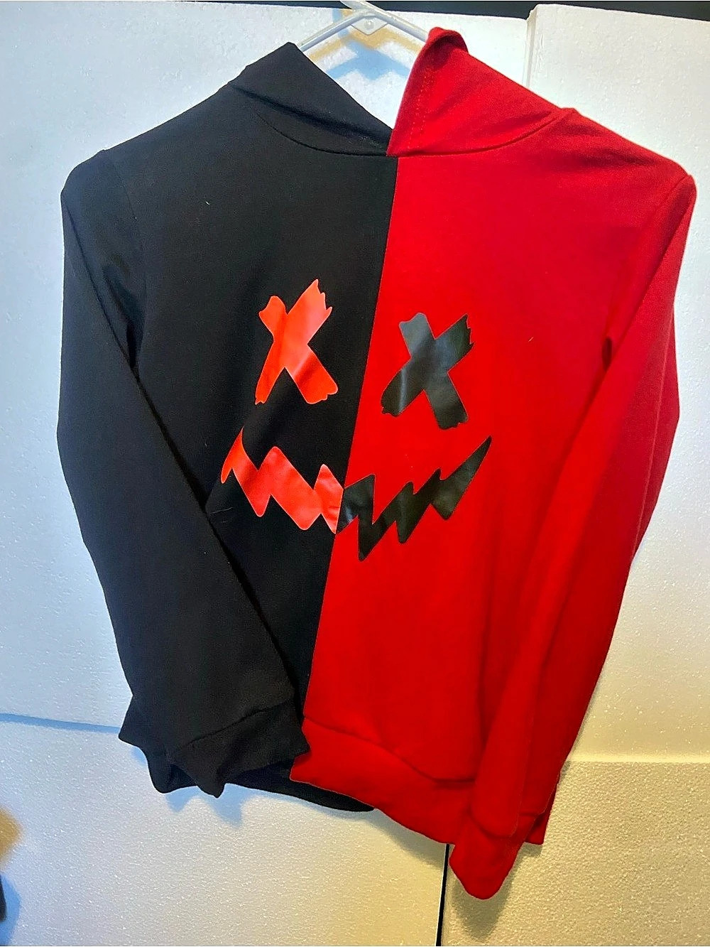 PatPat Color Block Graphic Hoodie Girls Size 9-10Y Like New
